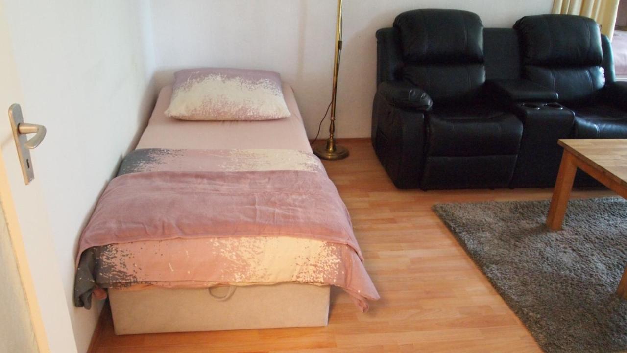 Zentral Gelegene Ferienwohnung *